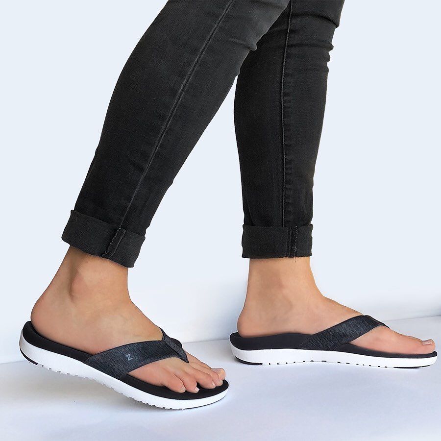 Orthopedic Flip Flops: Benefits and Features To Look For