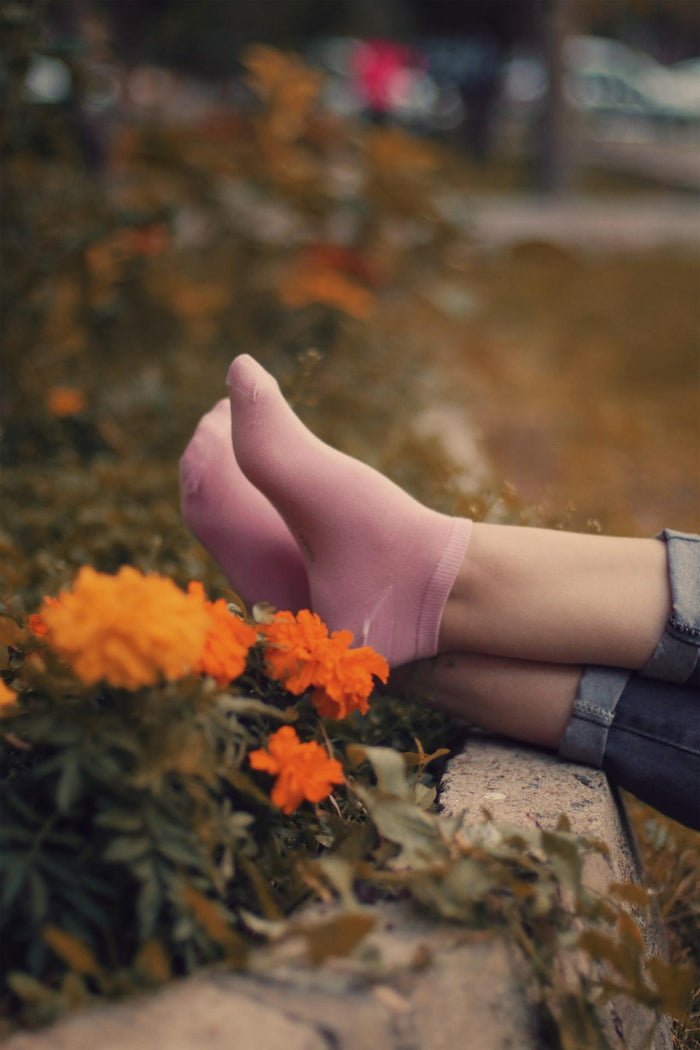 Corn vs. Wart: 6 Ways To Tell the Difference