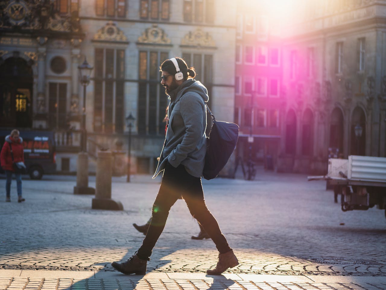 What Can Cause Lower Back Pain When Walking?