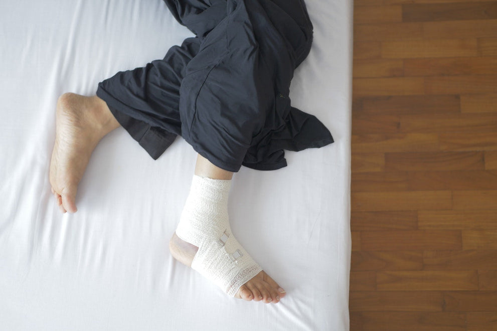 Diabetic Foot Ulcers: Causes, Symptoms, Treatment, and Prevention