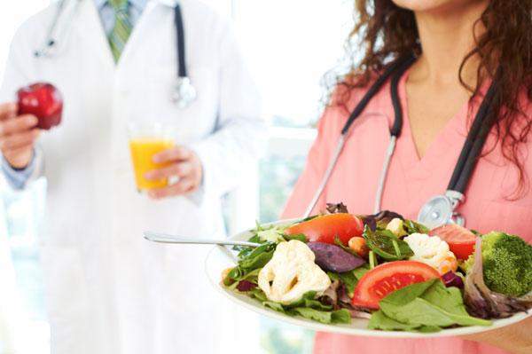 What To Eat After Plastic Surgery: Beneficial Foods and Supplements